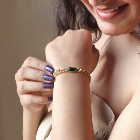 Emerald Accent Chain Bracelet – 316L Anti-Tarnish Stainless Steel